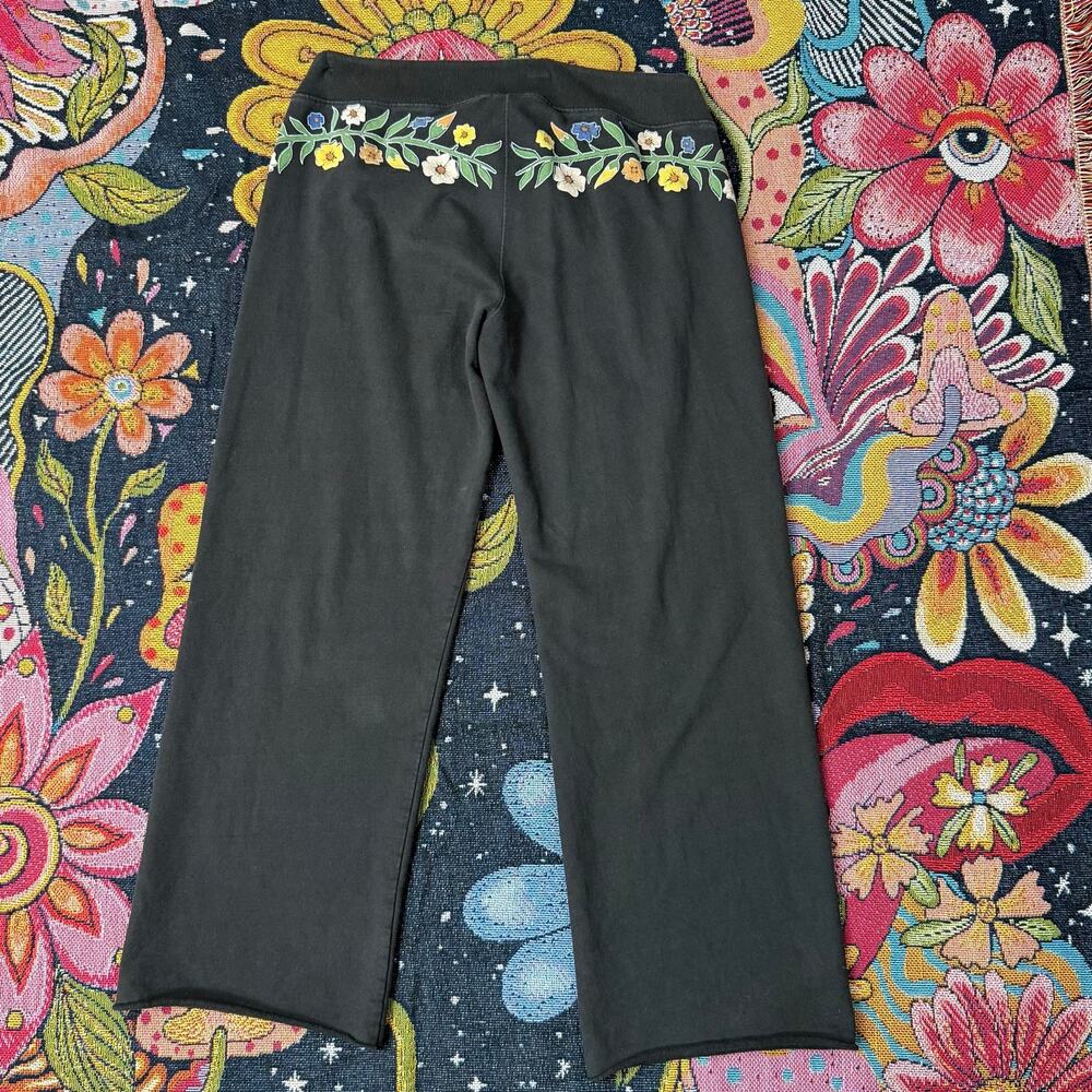 Y2k Lucky Brand Embroidered Floral Low Rise Wide Leg Crop Sweatpants Boho S M - Picture 3 of 6